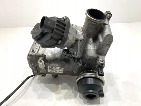 EGR-jäähdytin kokonainen Audi A6 C7 3.0 245HV 10-18 image 4