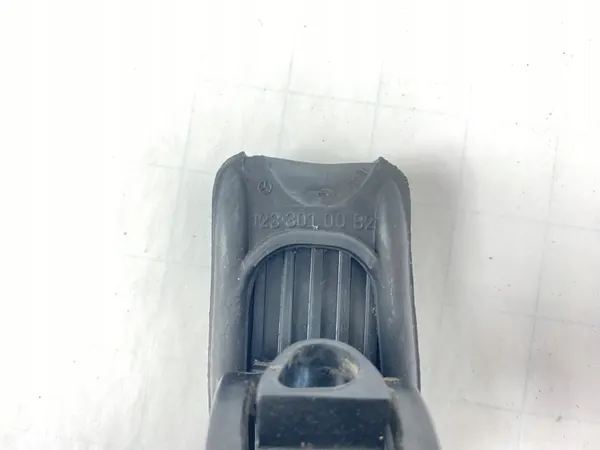 Gummifußpedal Mercedes W124 W201 W126 W123 R129 R107 OEM image 6