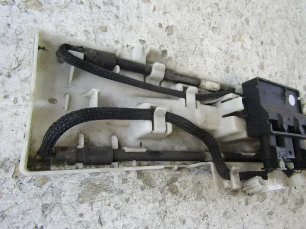 Volvo XC90 II bakluckesensor OEM C40987104 image 6