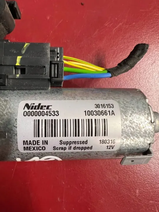 Motor de techo corredizo BMW X3 G01 OEM 3016153 - Usado image 3