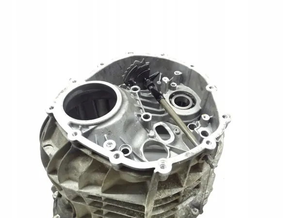 Audi OE Versnellingsbak Behuizing OEM 0AW301383H image 4