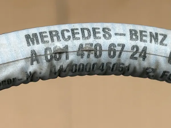 AdBlue-letku OEM A0014706724 Mercedes Actros MP4:lle image 6