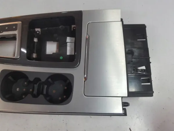 Audi Q7 II keskikäytävän koriste OEM 4M1863273 image 3