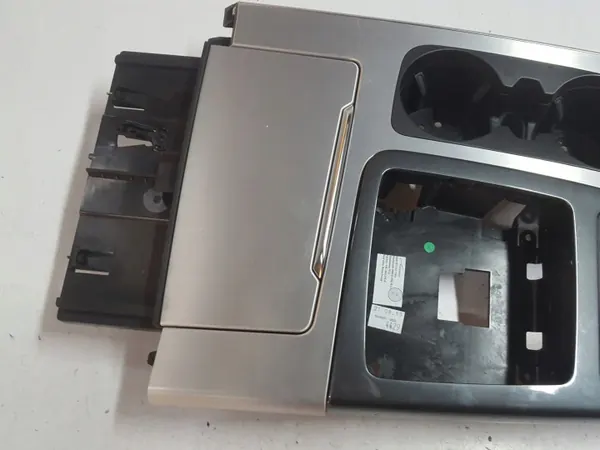 Audi Q7 II keskikäytävän koriste OEM 4M1863273 image 5