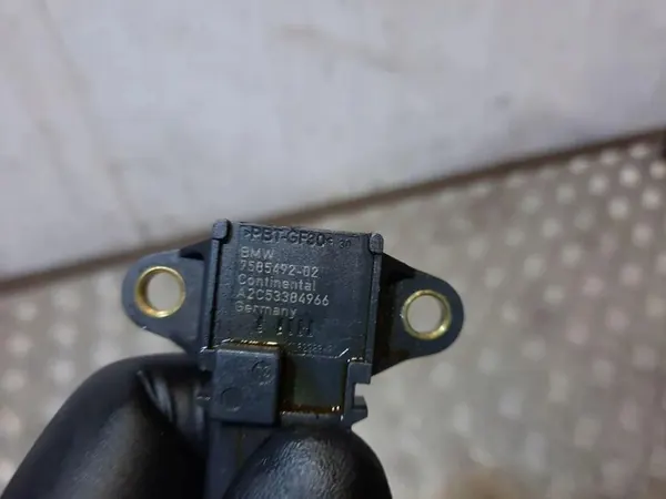 Capteur MAP BMW 6 COUPE (F13) 7585492 4.4L essence image 3