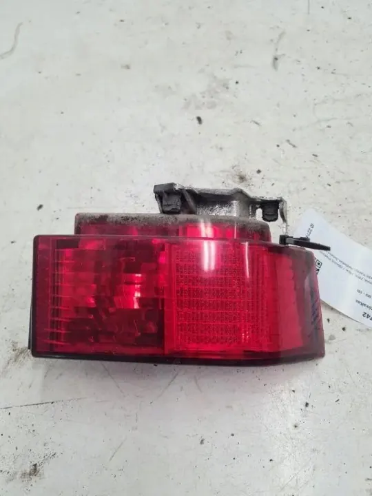 Refletor direito para-choques traseiro OEM 89398102 Opel Ampera image 2