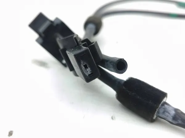 Tuyau lave-glace Toyota Prius 2016 OEM AMD222182 image 8