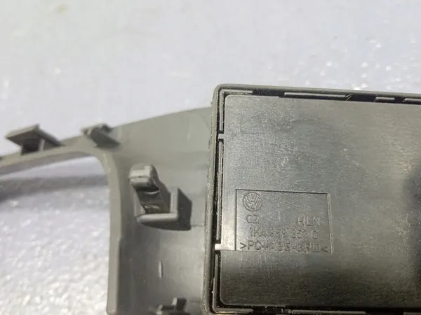 VW JETTA VI linker Fensterheber-Schalter image 6