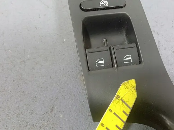 VW JETTA VI linker Fensterheber-Schalter image 8