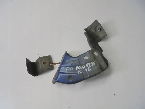 Support de garde-boue avant droit VW Polo OEM 2G0821136A image 2