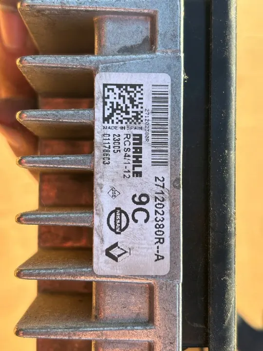 RENAULT MASTER III 2.3 DCI Sytytysvastuksen Relä 271202380R image 2