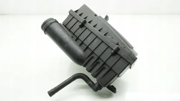 VW GOLF V 1.9 TDI Ilmansuodattimen Kotelo 0281002461 image 5