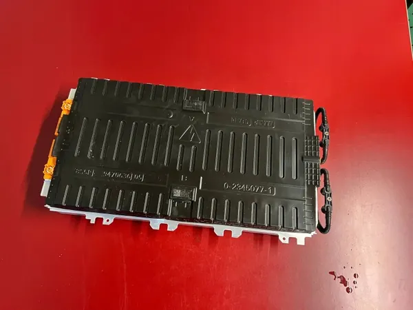 BMW iX Batterijcel OEM 8846469 - Gebruikte Staat image 2