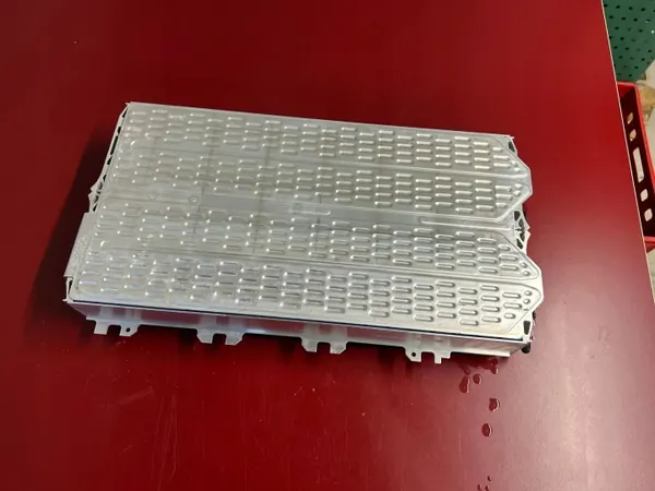 BMW iX Batterijcel OEM 8846469 - Gebruikte Staat image 5