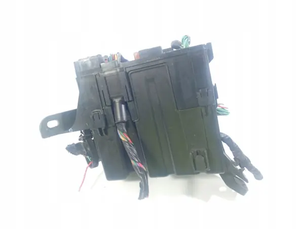 Sicherungskasten-Modul Toyota Yaris II OEM M1S252 image 4