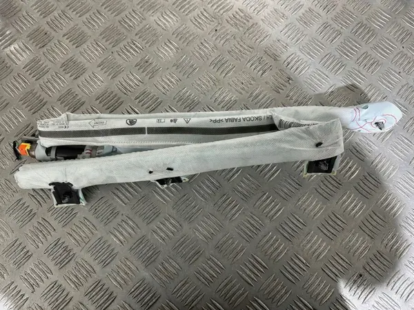 Vänster gardin OEM 6V0880741E för Skoda Fabia III image 2