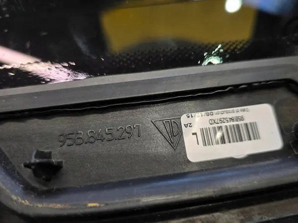 Taka vasen kori-lasi OEM 95B845297 Porsche Macan image 7