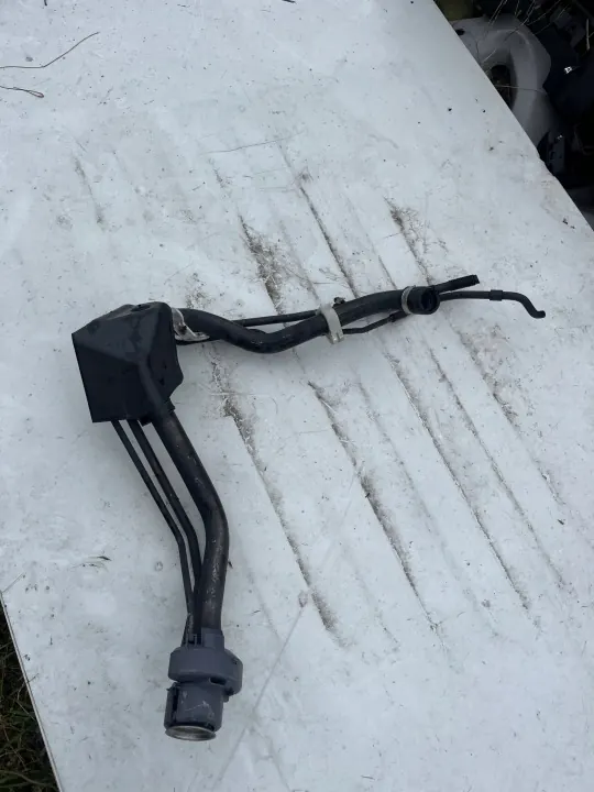 OEM 255934 bränslefyllningsslang för Toyota Auris image 3