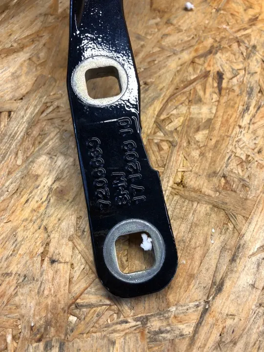Bisagra de maletero BMW F11 OEM f11 bros 6 - Usado image 6