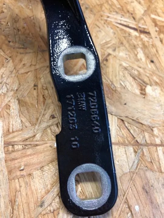 Bisagra de maletero BMW F11 OEM f11 bros 6 - Usado image 7