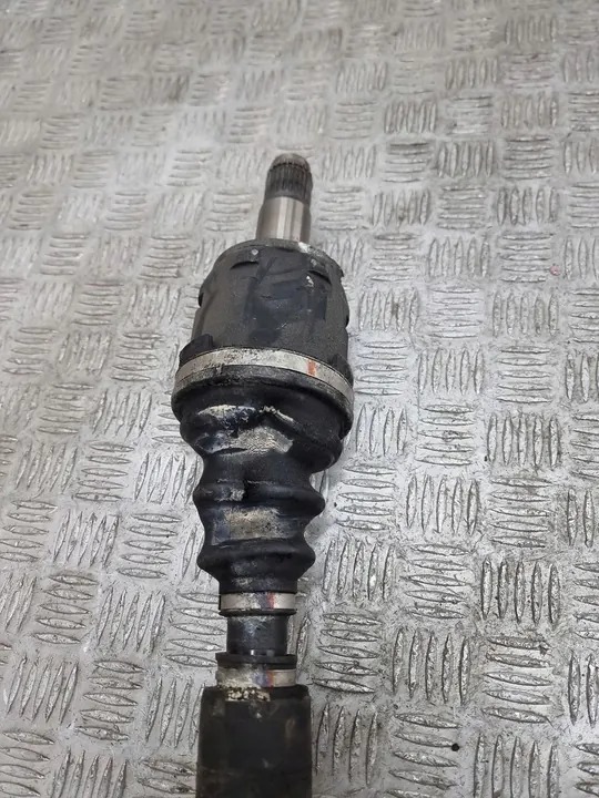 Lexus RX III 2011 Vänster Framhjulaxel image 2