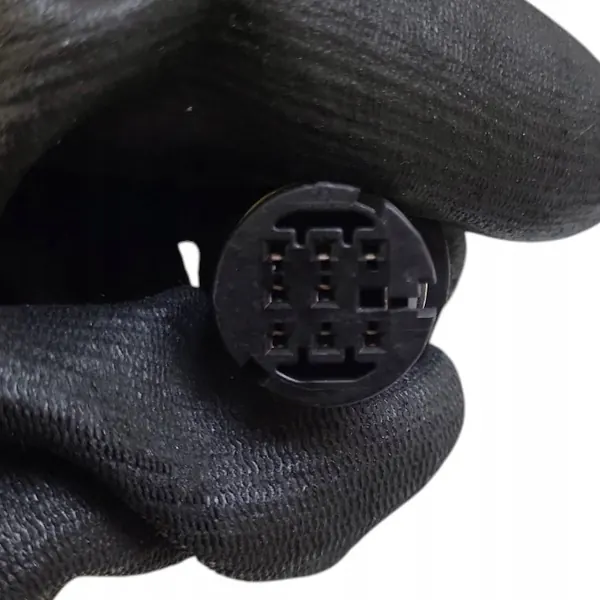 Brandstofrail BMW 7 E65 E66 2004 image 6