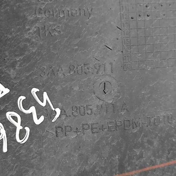 Passaruota anteriore sinistro VW PASSAT B7 3AA805911A image 6