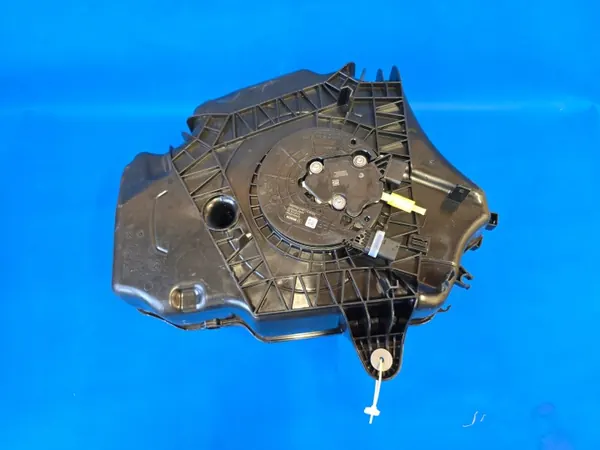 Tanque SCR BMW OEM 7561629 5A2F212 Usado image 2
