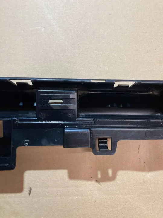 BMW 3 F30/31 linker dorpelafdekking OEM 51777256917 image 8