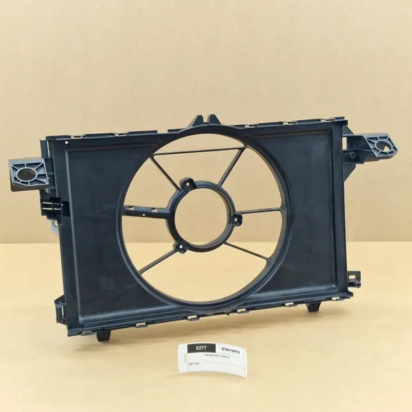 Tesla Tuulettimen Kotelo OEM 1493995-00-C Model 3 2020-2023 image 3