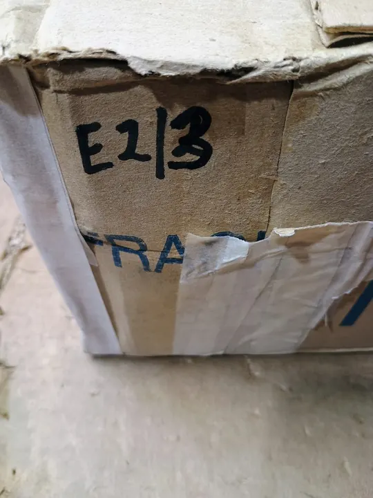 Farol de neblina esquerdo Nissan OE 26155-1HA0A image 5