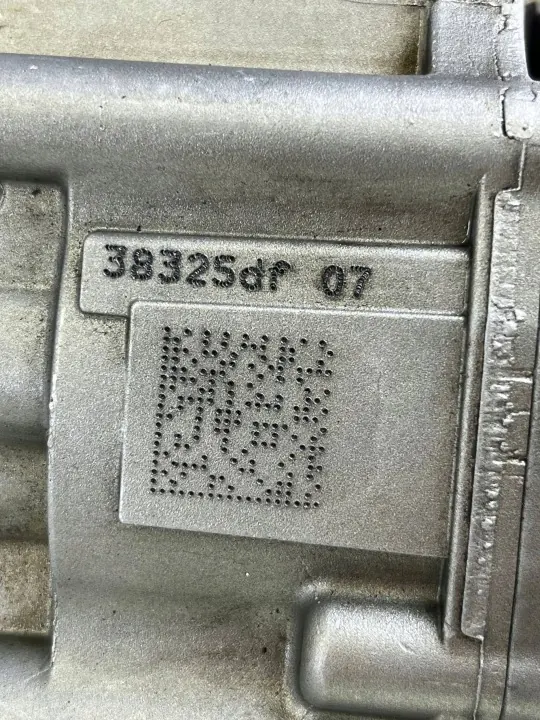 Bomba de óleo usada OEM 7519870 para BMW 5 E60/E61 image 6