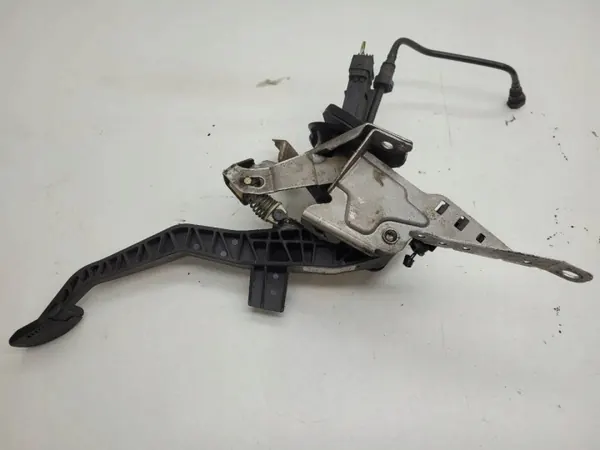 Kopplingspedal OEM DV61-7B633-AD för Ford Transit Connect MK2 image 3