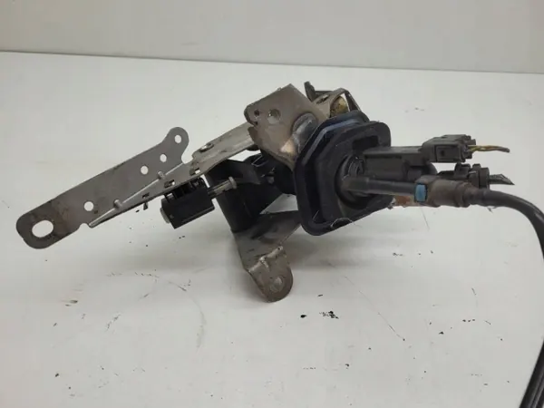 Kopplingspedal OEM DV61-7B633-AD för Ford Transit Connect MK2 image 4