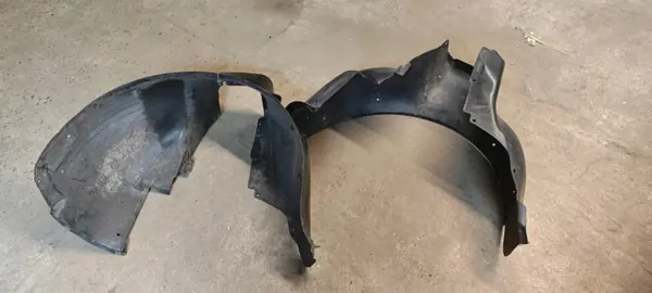 Audi A2 8Z0821172F Rechte Frontkotflügel Gebraucht image 3