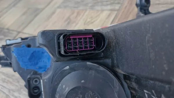 Farol Esquerdo VW Golf 6 VI + Plus 5M1941005G image 5