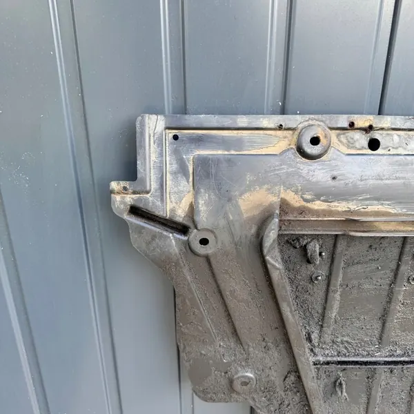 Nissan Qashqai I 06-09 J10 1.6 B Motorhuv OEM 75890-JD50A image 10