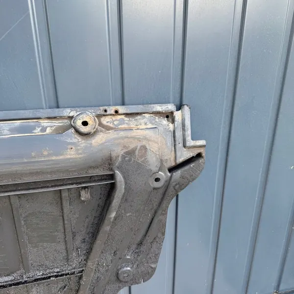 Nissan Qashqai I 06-09 J10 1.6 B Motorhuv OEM 75890-JD50A image 9