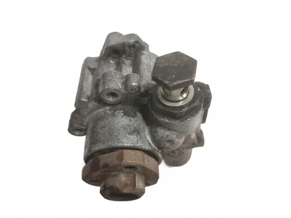 Ohjaustehostinpumppu VW T4 2.4 D 074145255A image 3