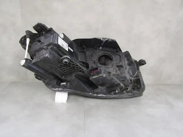 Farol dianteiro VW Touareg 3 III FULL LED ESQ 761.941.773 image 3