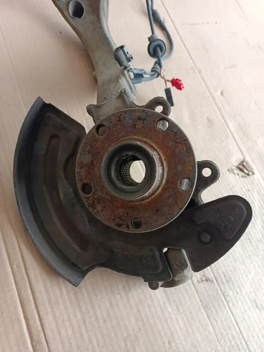 AUDI A6 C5 Snodo anteriore sinistro image 2