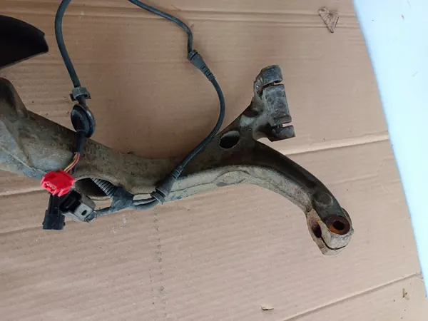 AUDI A6 C5 Snodo anteriore sinistro image 3