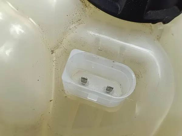 Tapa de tanque de expansión Volvo XC90 2020 31465682 image 2