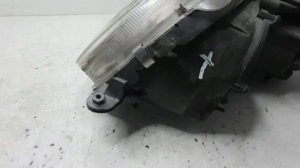 Phare Xenon Droit Mercedes-Benz E W211 Avant Lifting image 9