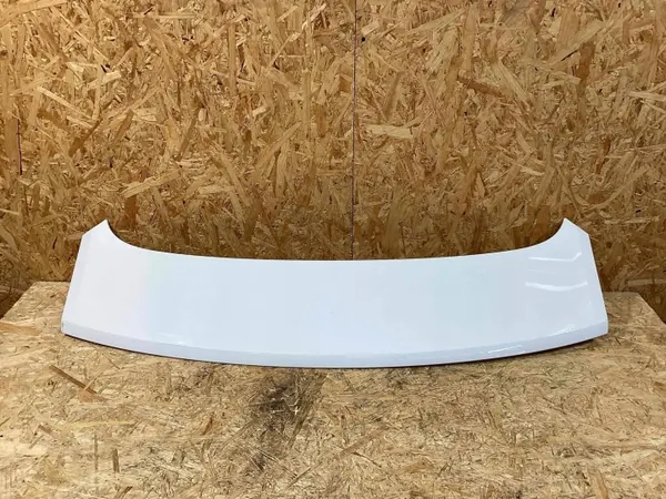 Spoiler Porsche Panamera 971 OEM 971827933 - Usado image 2