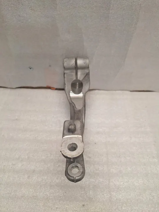 Fourchette d'amortisseur Audi OE 4M0413037N image 3