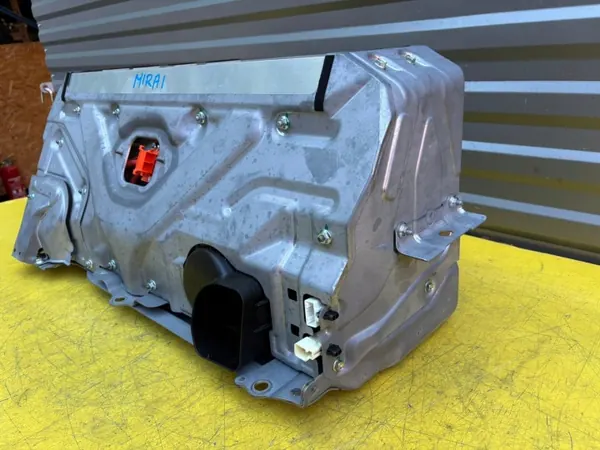 Toyota Mirai II Accu OEM G9280-62020 1,2 kWh image 3