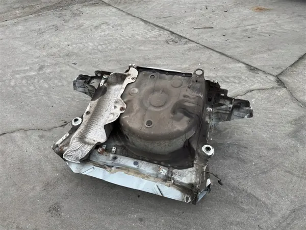 Audi A1 8X takapuskuri OEM LS9R - 5 ovea image 7