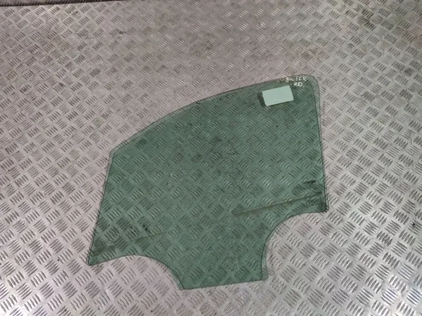 Buick Encore I voorruit OEM 95207985 image 2