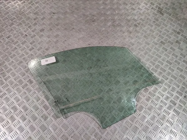 Buick Encore I voorruit OEM 95207985 image 3